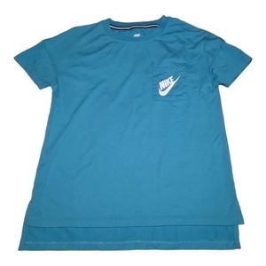 Nike Short Sleeve T-Shirt with pocket‎ Size S
